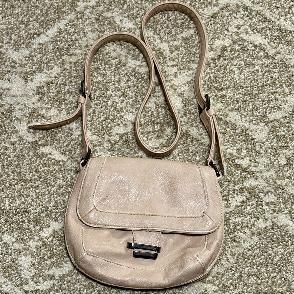 Cream crossbody small purse pink lining READ DESCRIPTION